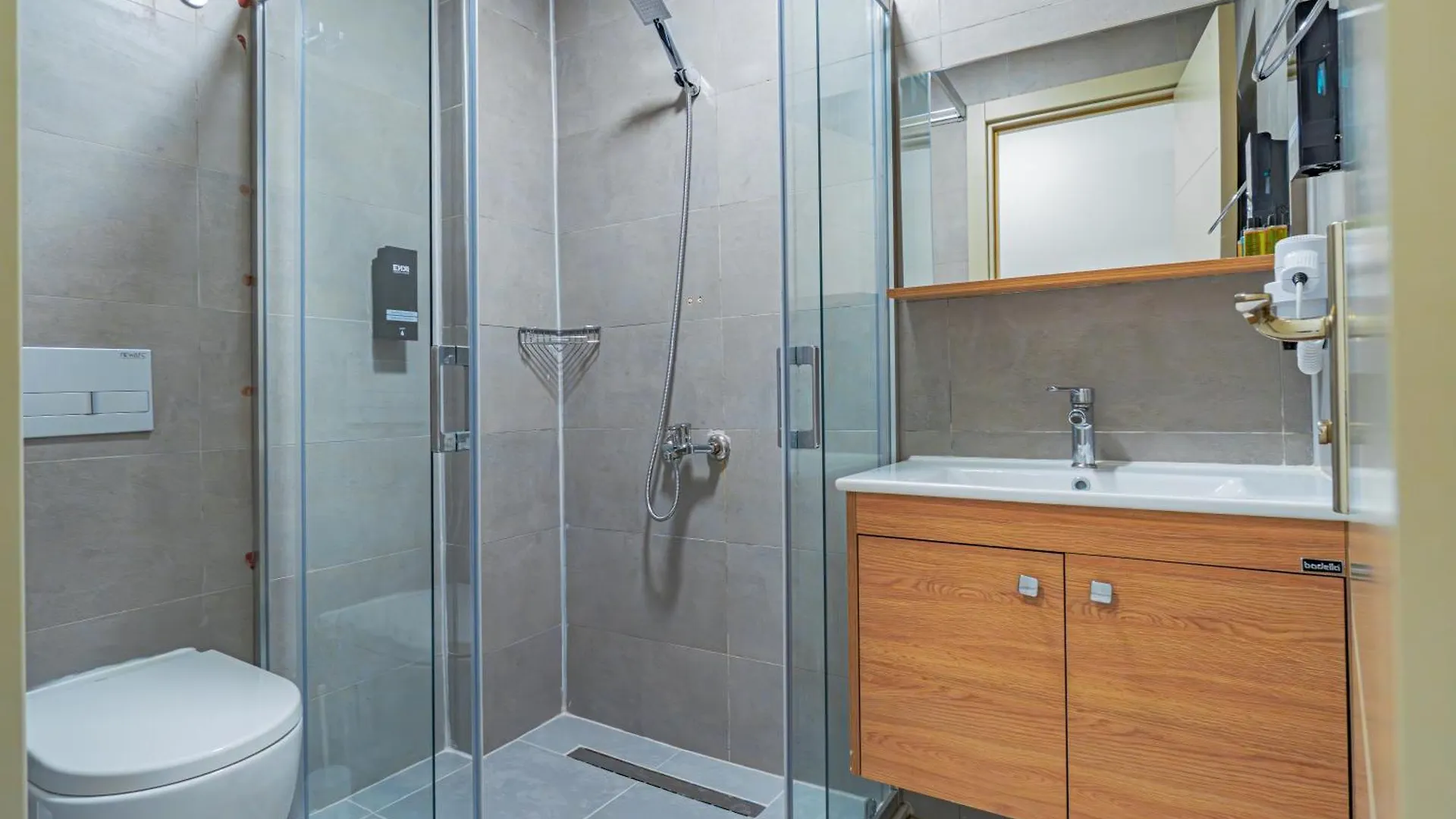 איזמיר Enki Spinoza Thermal Resort Hotel