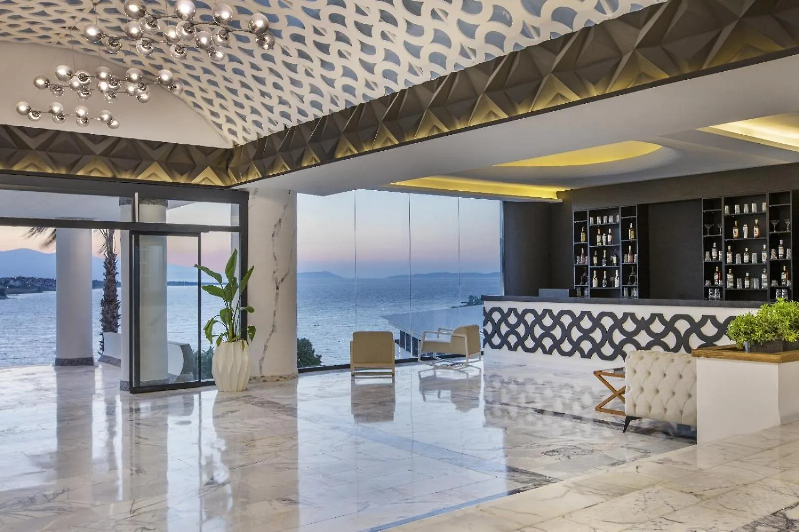 Enki Spinoza Thermal Resort Hotel 이즈미르